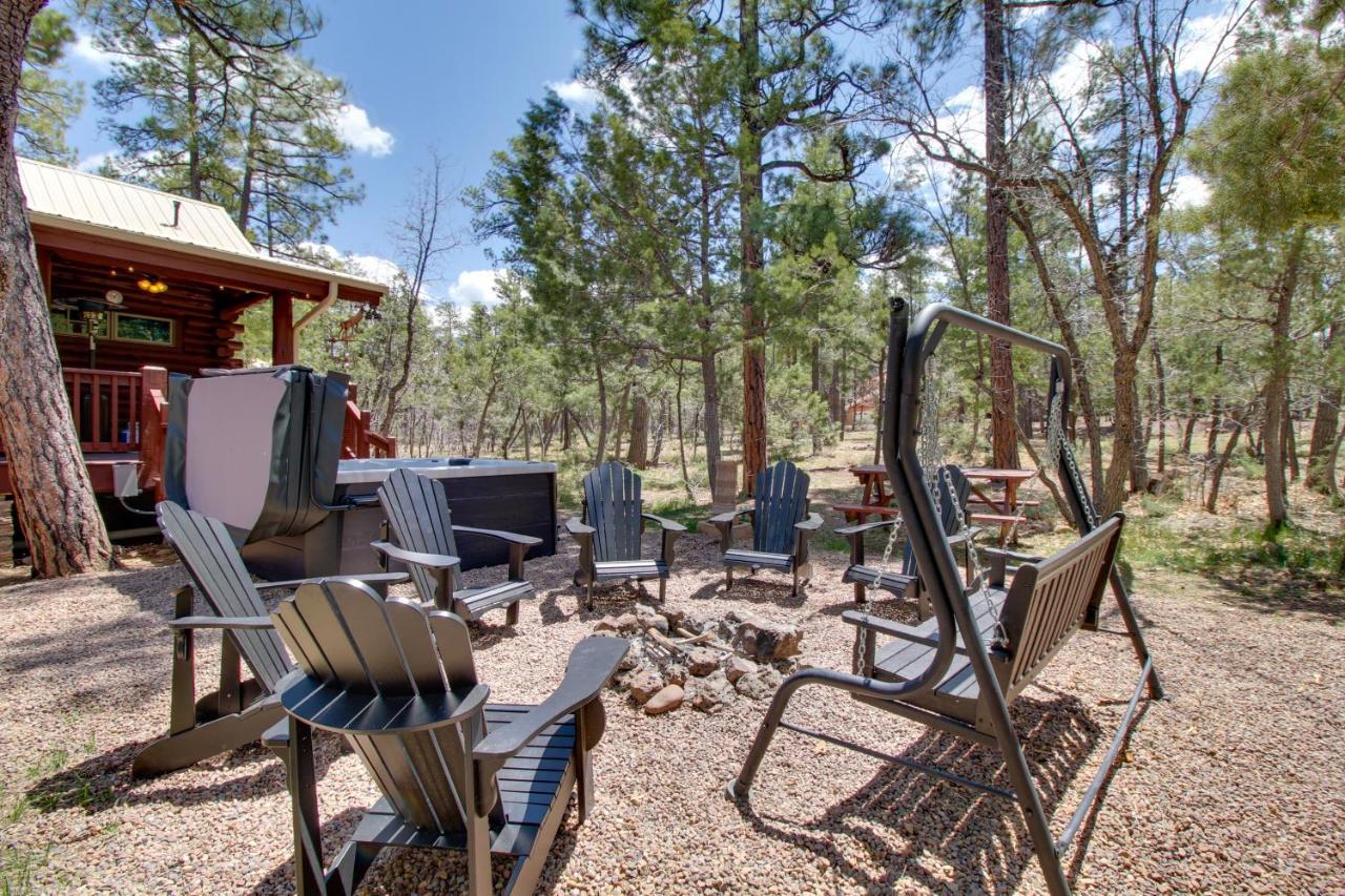 Lakeside Cabin On 2 Acres With Fire Pit And Hot Tub! Pinetop-Lakeside Exterior photo